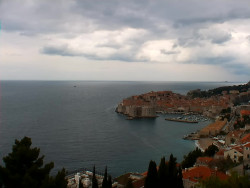 Staré město, přístav