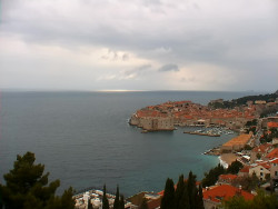 Staré město, přístav