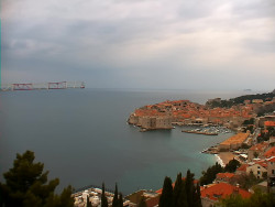 Staré město, přístav