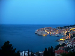 Staré město, přístav