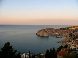 Staré město, přístav