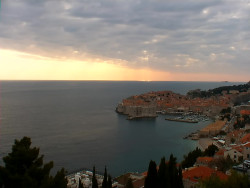 Staré město, přístav