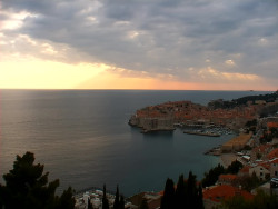 Staré město, přístav