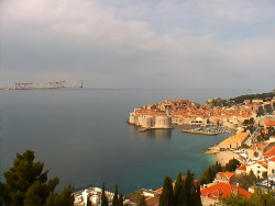 Staré město, přístav