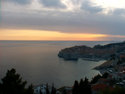 Staré město, přístav