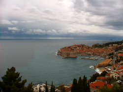 Staré město, přístav