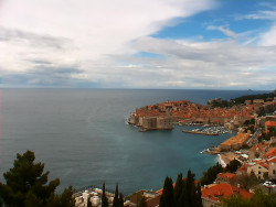 Staré město, přístav