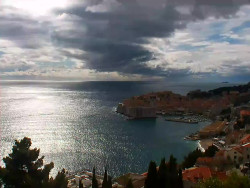 Staré město, přístav