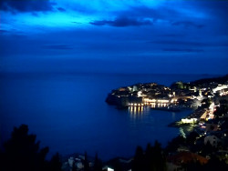 Staré město, přístav