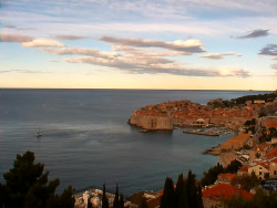 Staré město, přístav