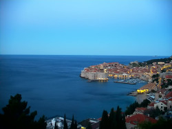 Staré město, přístav