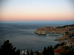 Staré město, přístav