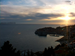 Staré město, přístav