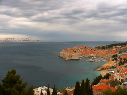 Staré město, přístav