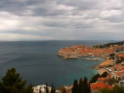 Staré město, přístav