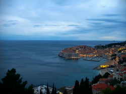 Staré město, přístav