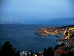 Staré město, přístav