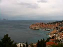 Staré město, přístav