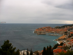 Staré město, přístav