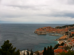 Staré město, přístav