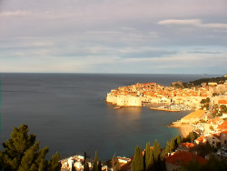 Staré město, přístav