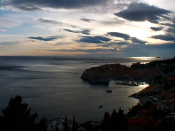 Staré město, přístav