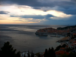 Staré město, přístav