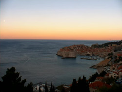 Staré město, přístav