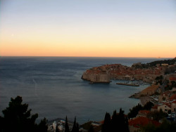 Staré město, přístav