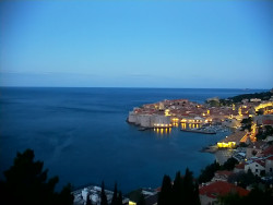 Staré město, přístav