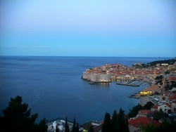 Staré město, přístav