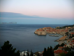 Staré město, přístav