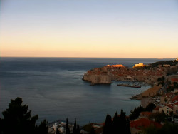 Staré město, přístav