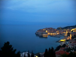 Staré město, přístav