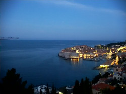 Staré město, přístav