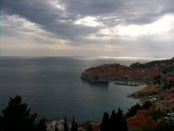 Staré město, přístav