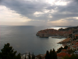 Staré město, přístav