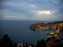 Staré město, přístav