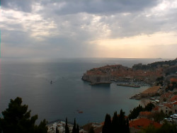 Staré město, přístav