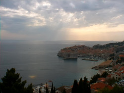 Staré město, přístav