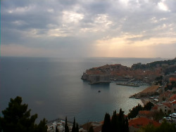 Staré město, přístav