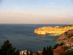 Staré město, přístav