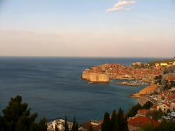 Staré město, přístav