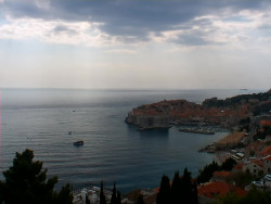 Staré město, přístav