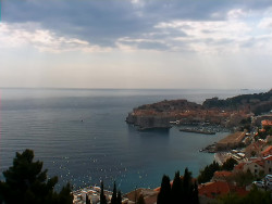 Staré město, přístav