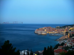 Staré město, přístav