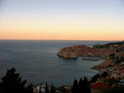 Staré město, přístav