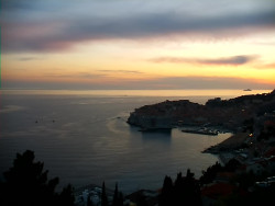 Staré město, přístav