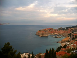 Staré město, přístav