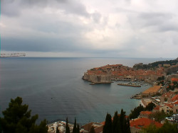 Staré město, přístav